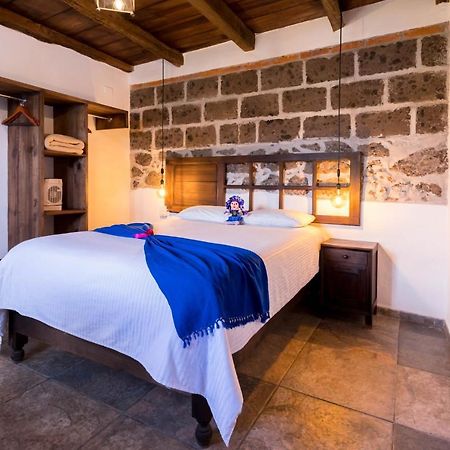 Hotel Petra 圣米格尔－德阿连德 外观 照片