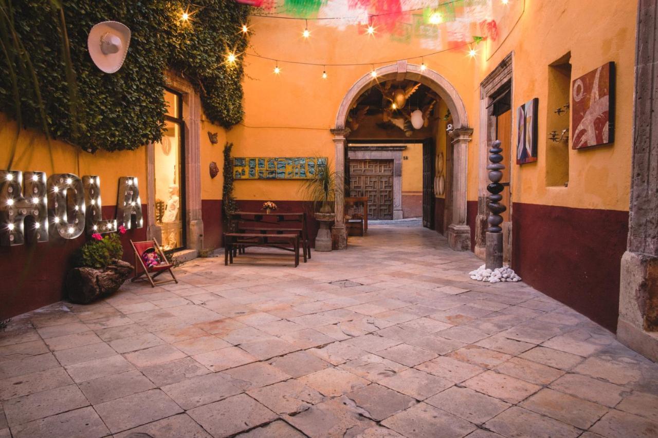 Hotel Petra 圣米格尔－德阿连德 外观 照片